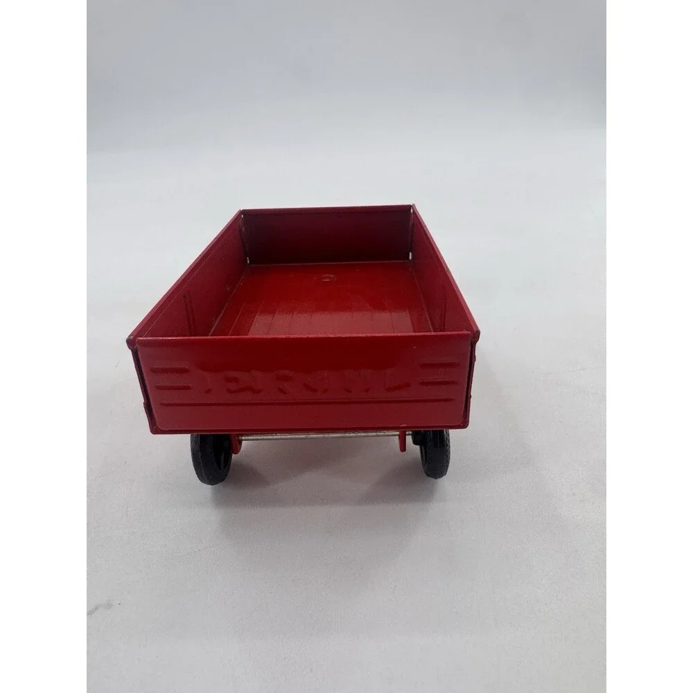 Vintage 1970s ERTL Pressed Steel Toy Red Farm Wagon Model 74-7650, 1/32 Scale